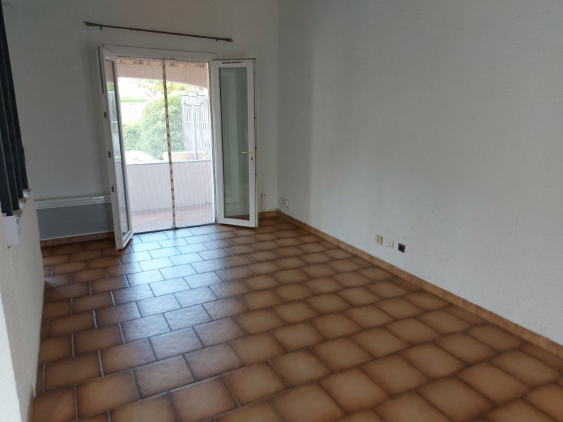 location Villa Meze - Photo 10