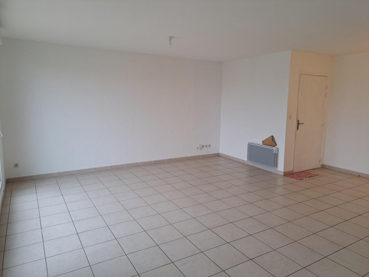 location Appartement Meze - Photo 2