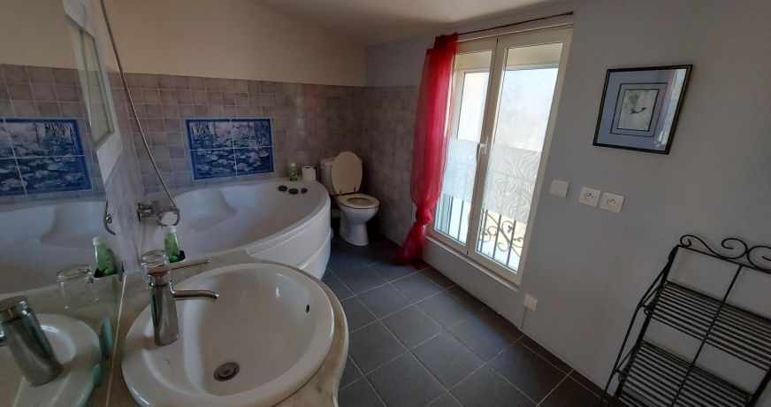 location Appartement Meze