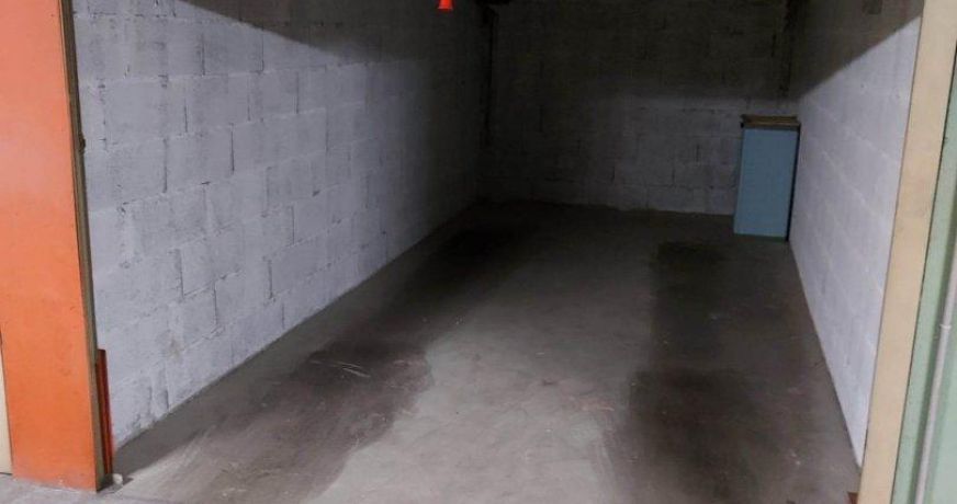 location Parking intérieur Sete
