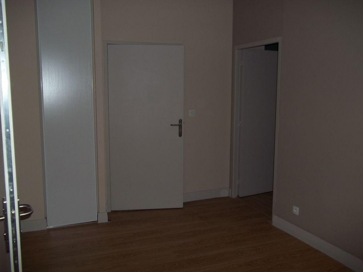 location Appartement Sete - Photo 10