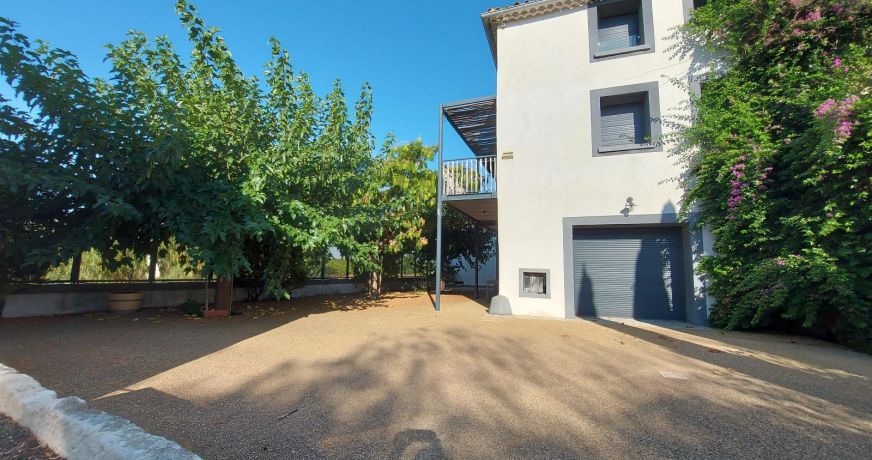 location Maison Pinet
