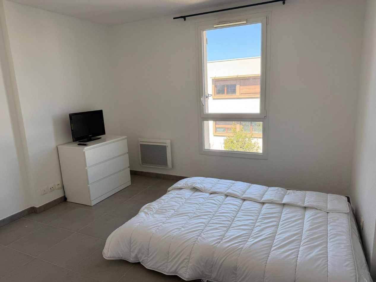 location Appartement Sete - Photo 6