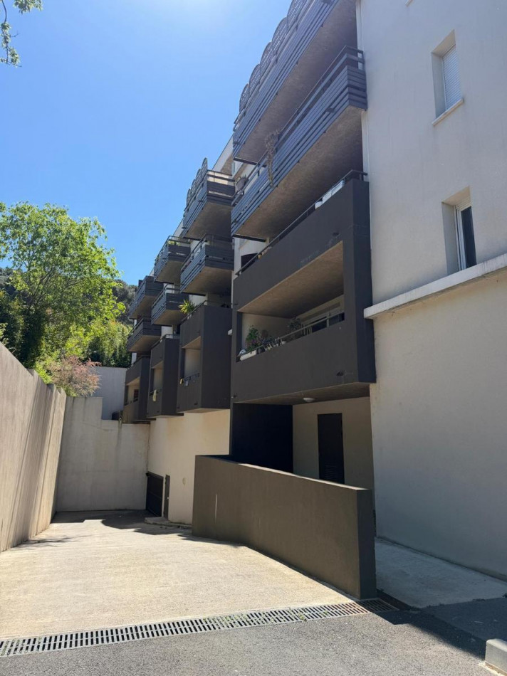 location Appartement Sete - Photo 13