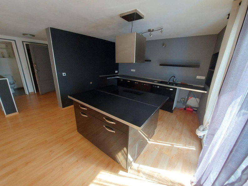 location Appartement Pinet - Photo 3