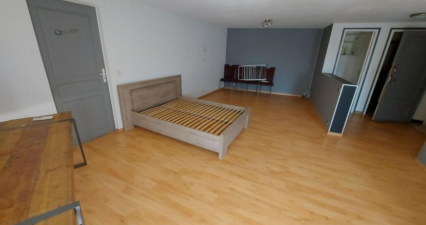 location Appartement Pinet