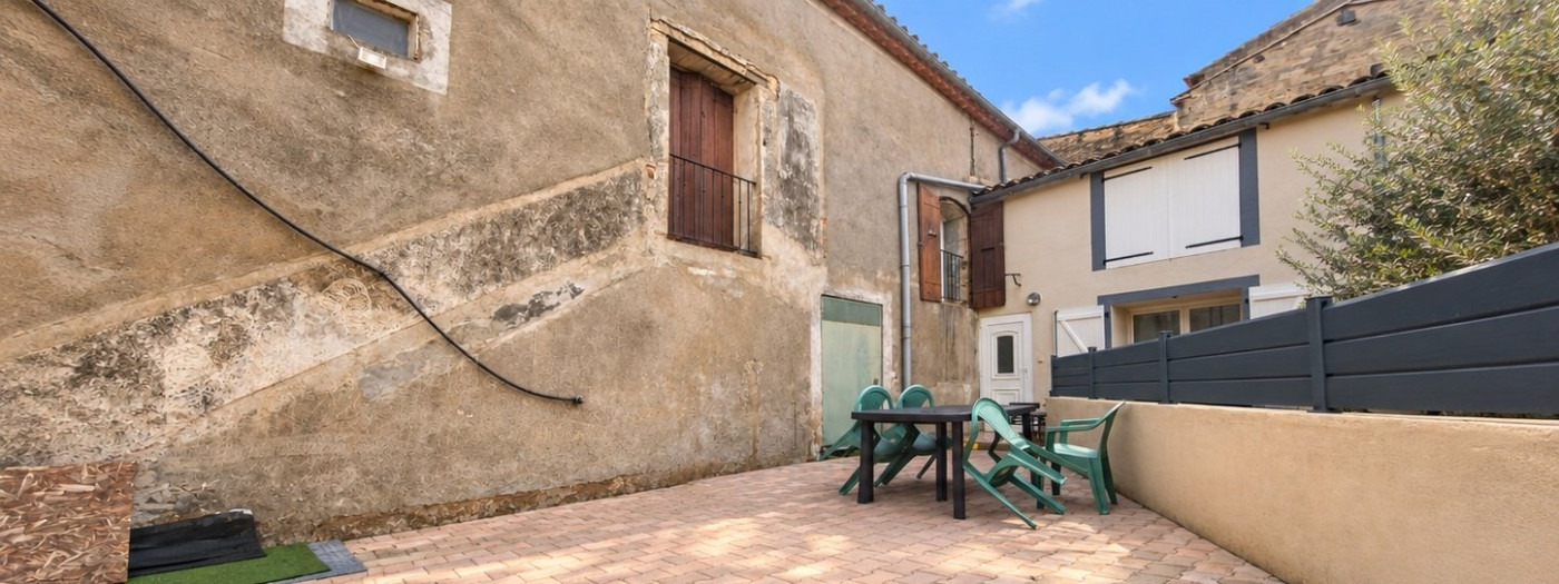 vente Maison Le Pouget - Photo 1