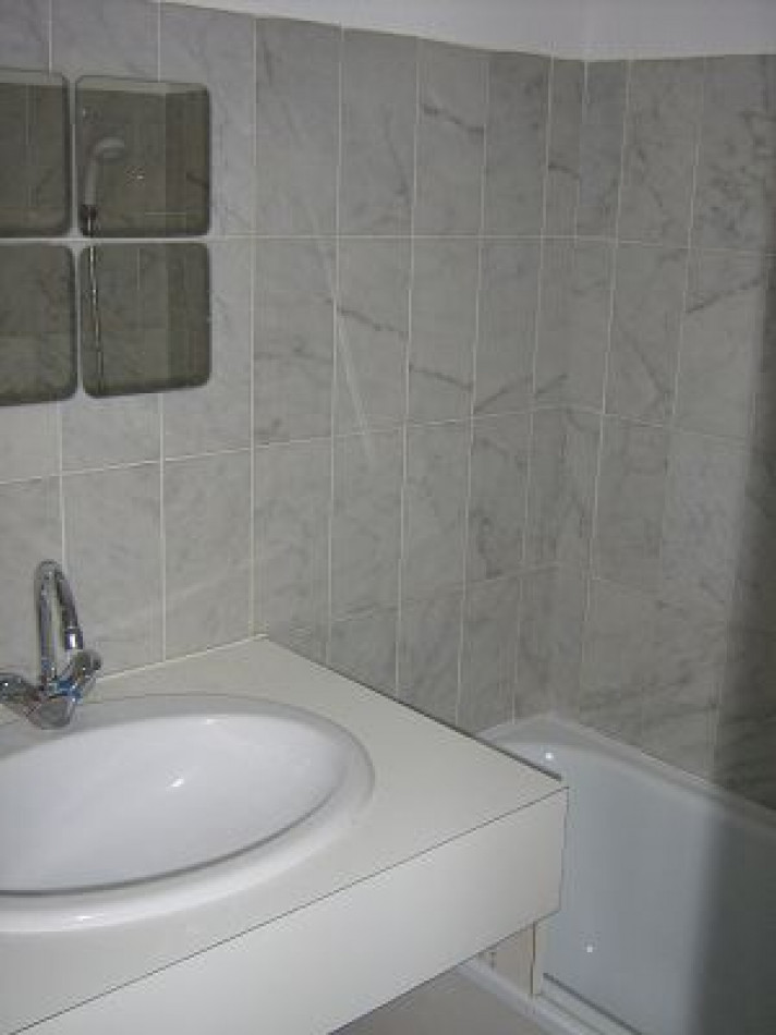 location Appartement en résidence Sete - Photo 4
