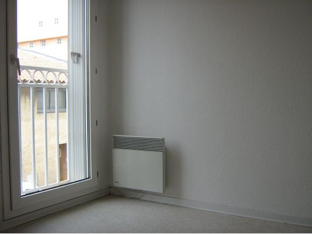 location Appartement en résidence Sete - Photo 3