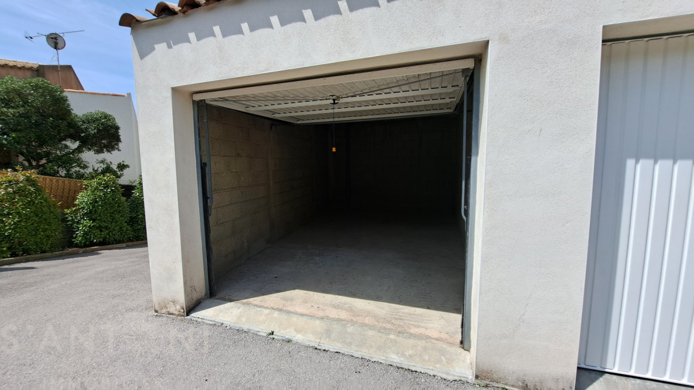 vente Garage Sete - Photo 1