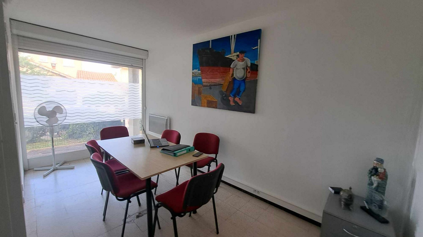 vente Bureau Sete - Photo 2