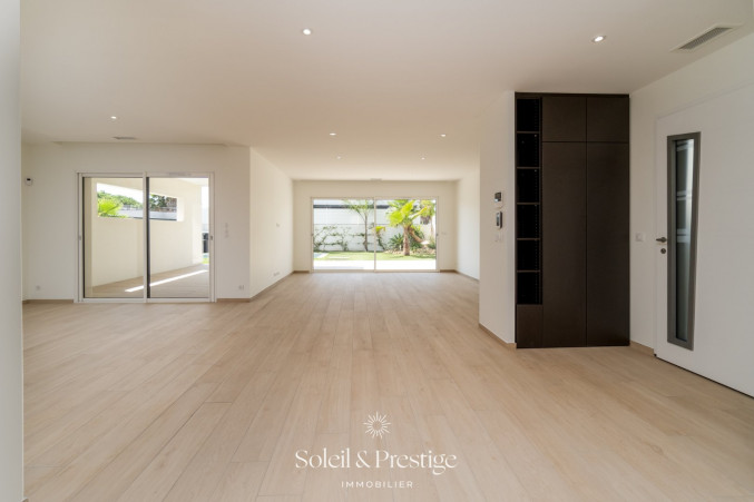 sale Villa d'architecte Le Grau D'agde - Photo 2