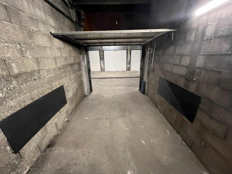 vente Garage Le Cap D'agde - Photo 2