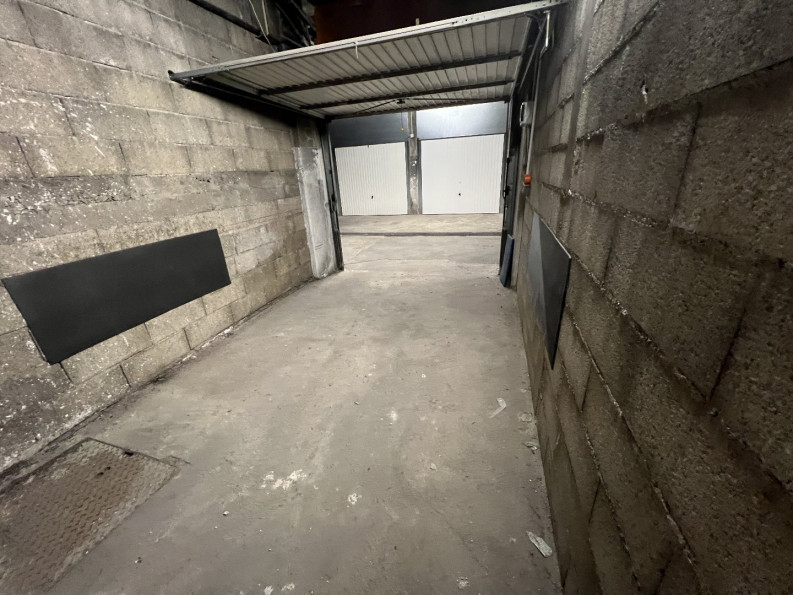 vente Garage Le Cap D'agde - Photo 6