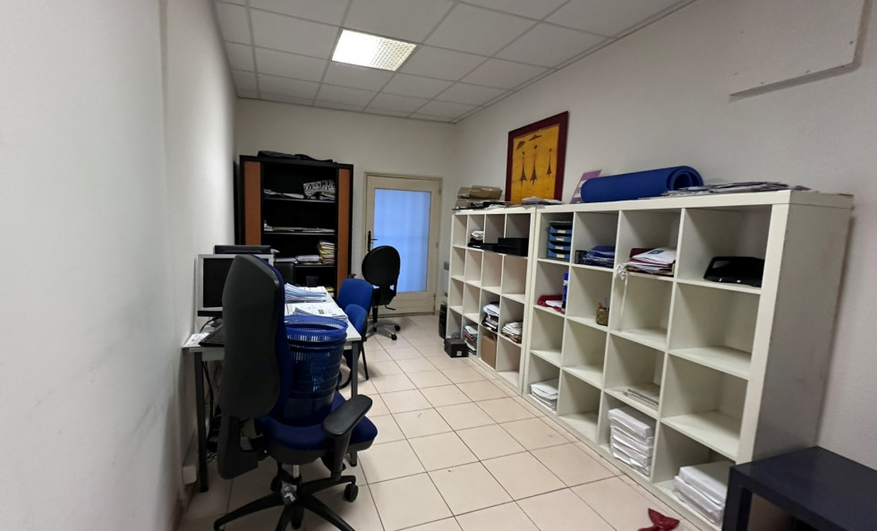 location Local commercial Montpellier - Photo 8