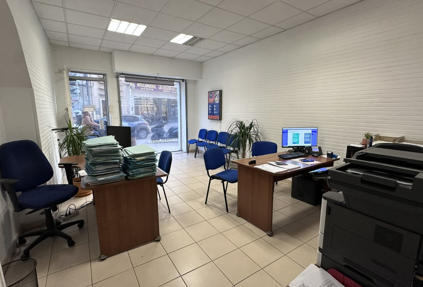 location Local commercial Montpellier - Photo 2