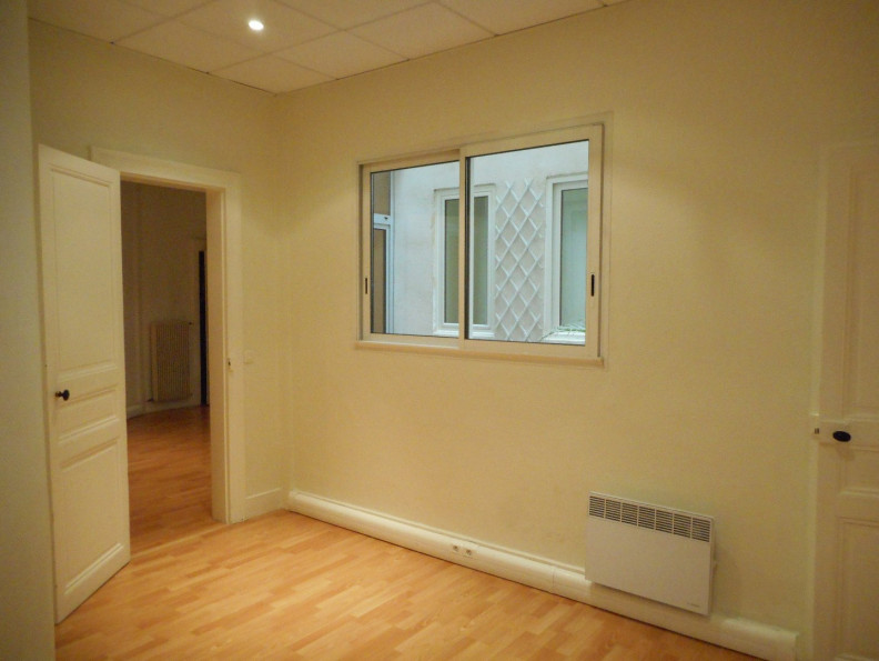 location Bureau Montpellier - Photo 1