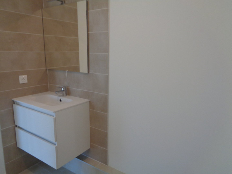 location Appartement en résidence Serignan - Photo 8
