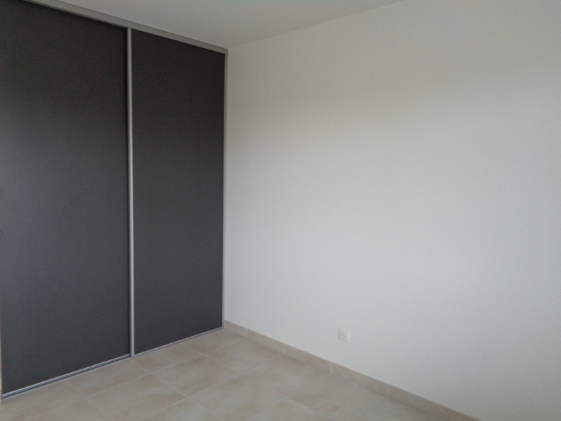 location Appartement en résidence Serignan - Photo 6