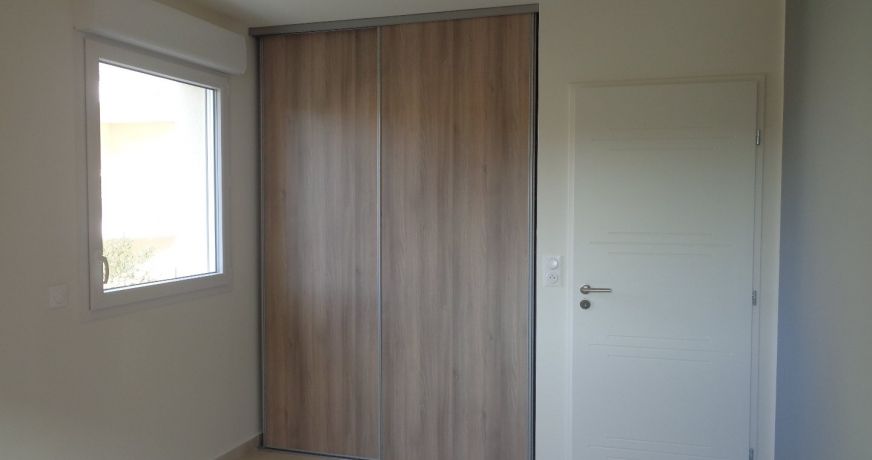 location Appartement terrasse Vias