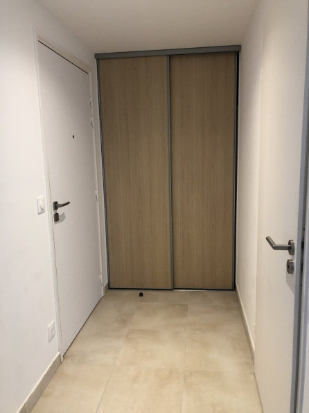 location Appartement en résidence Vias - Photo 8