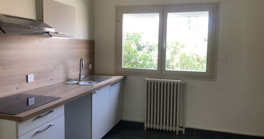 location Maison de ville Beziers