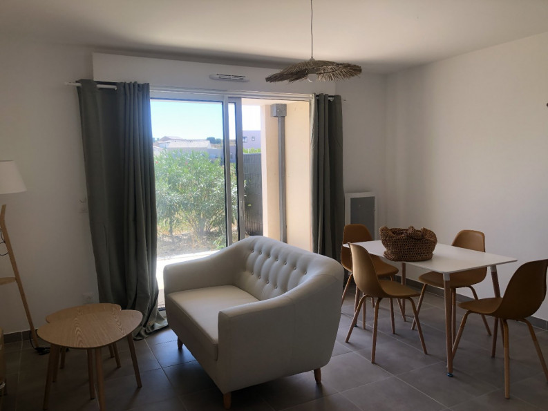 location Appartement en rez de jardin Sauvian - Photo 6