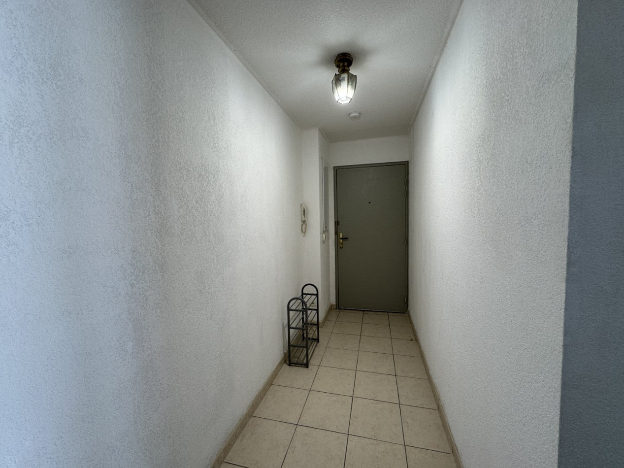 location Appartement Sete - Photo 6