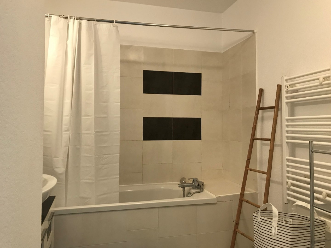 location Appartement Sete - Photo 7