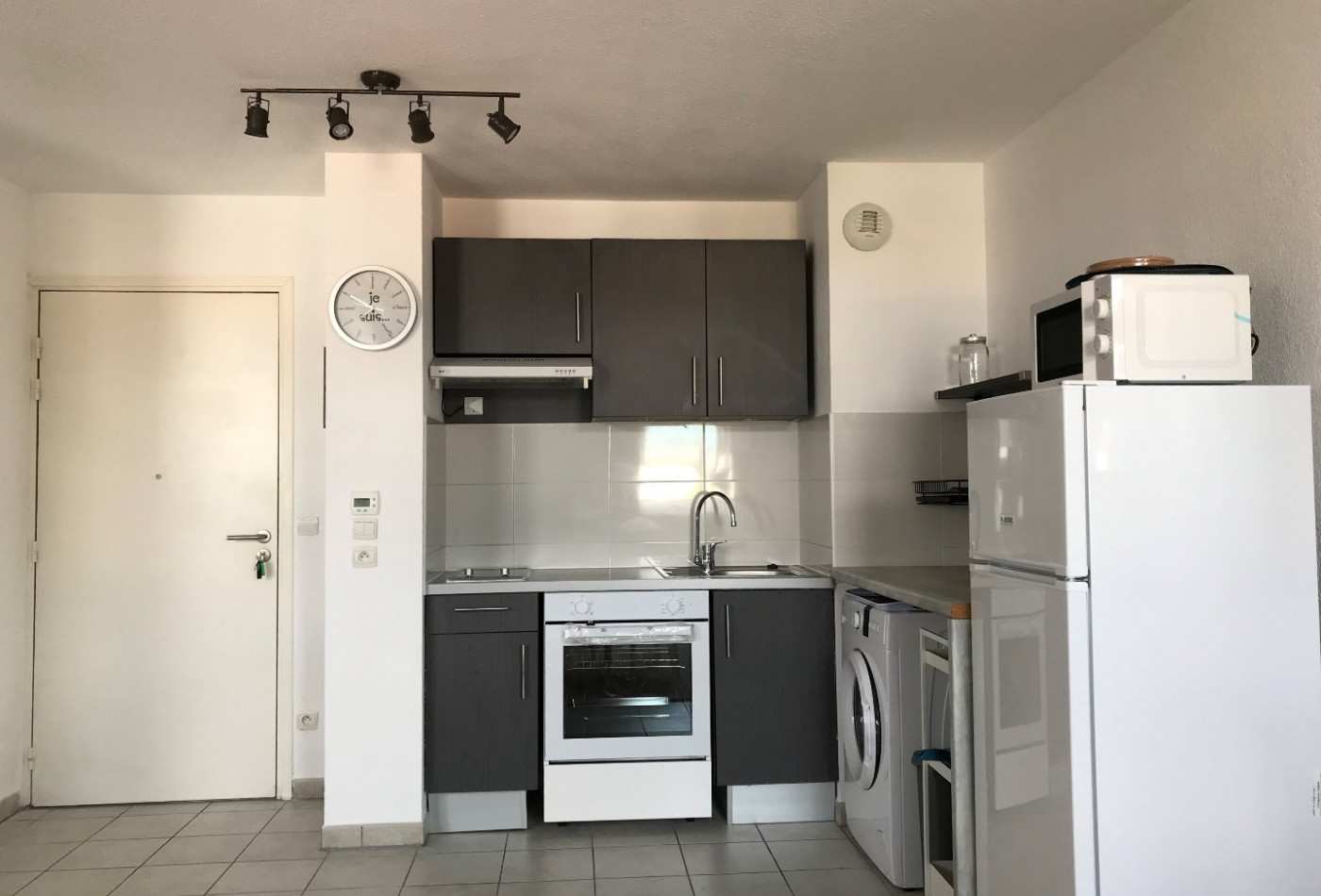 location Appartement Sete - Photo 3