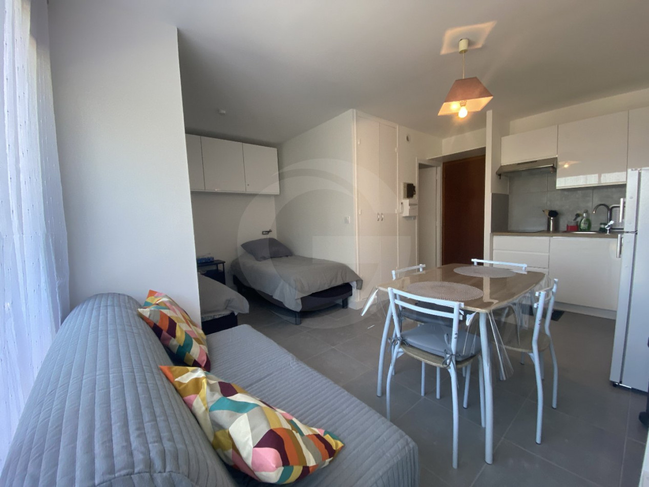 en location saisonnière Appartement Balaruc Les Bains - Photo 3