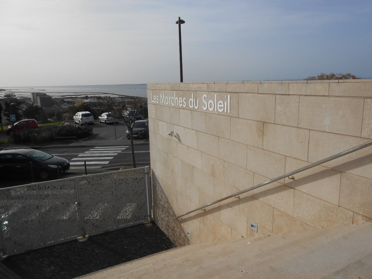 vente Garage Sete - Photo 1