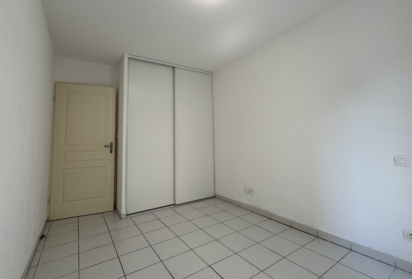 location Appartement Sete - Photo 10