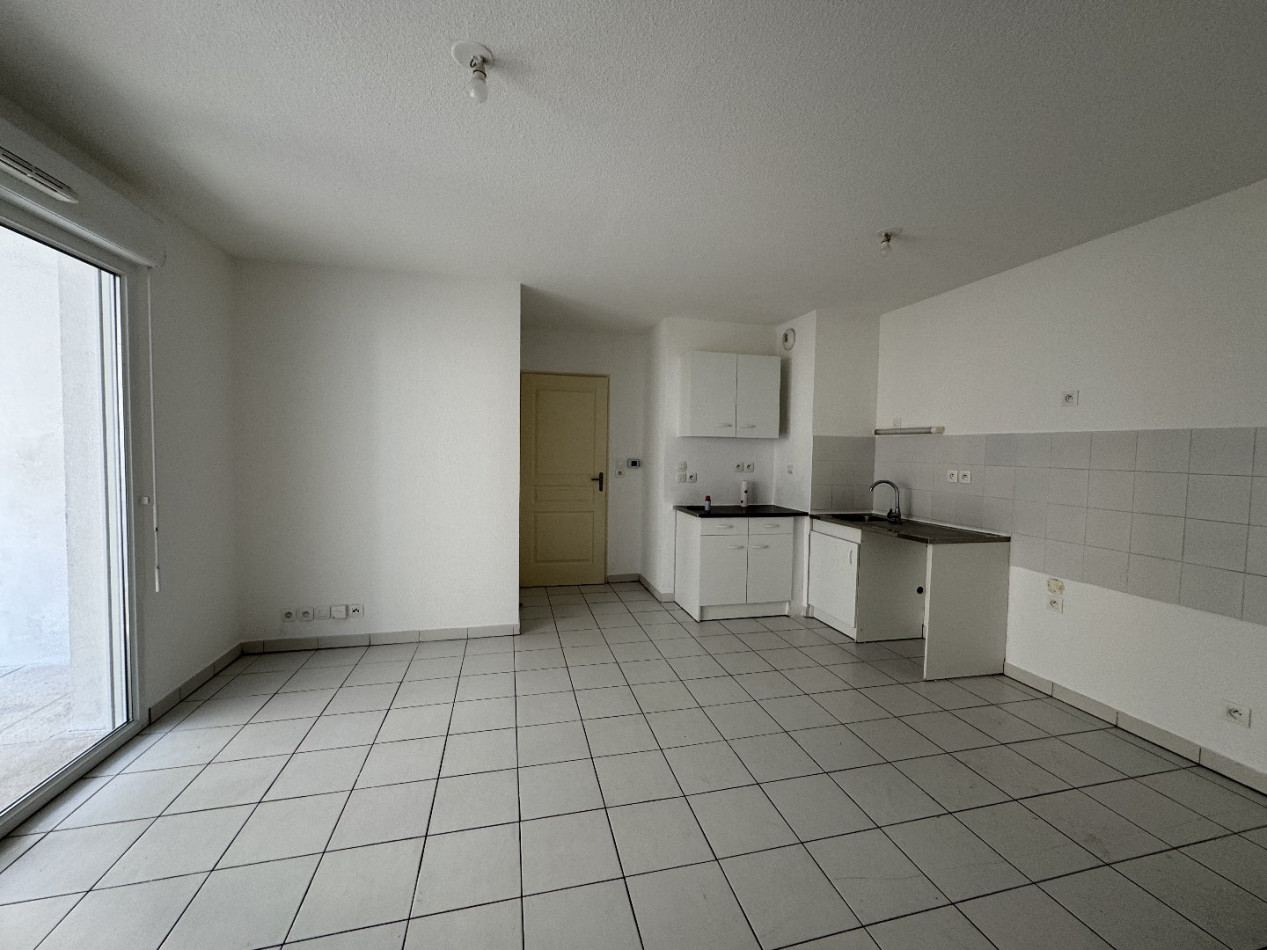 location Appartement Sete - Photo 4