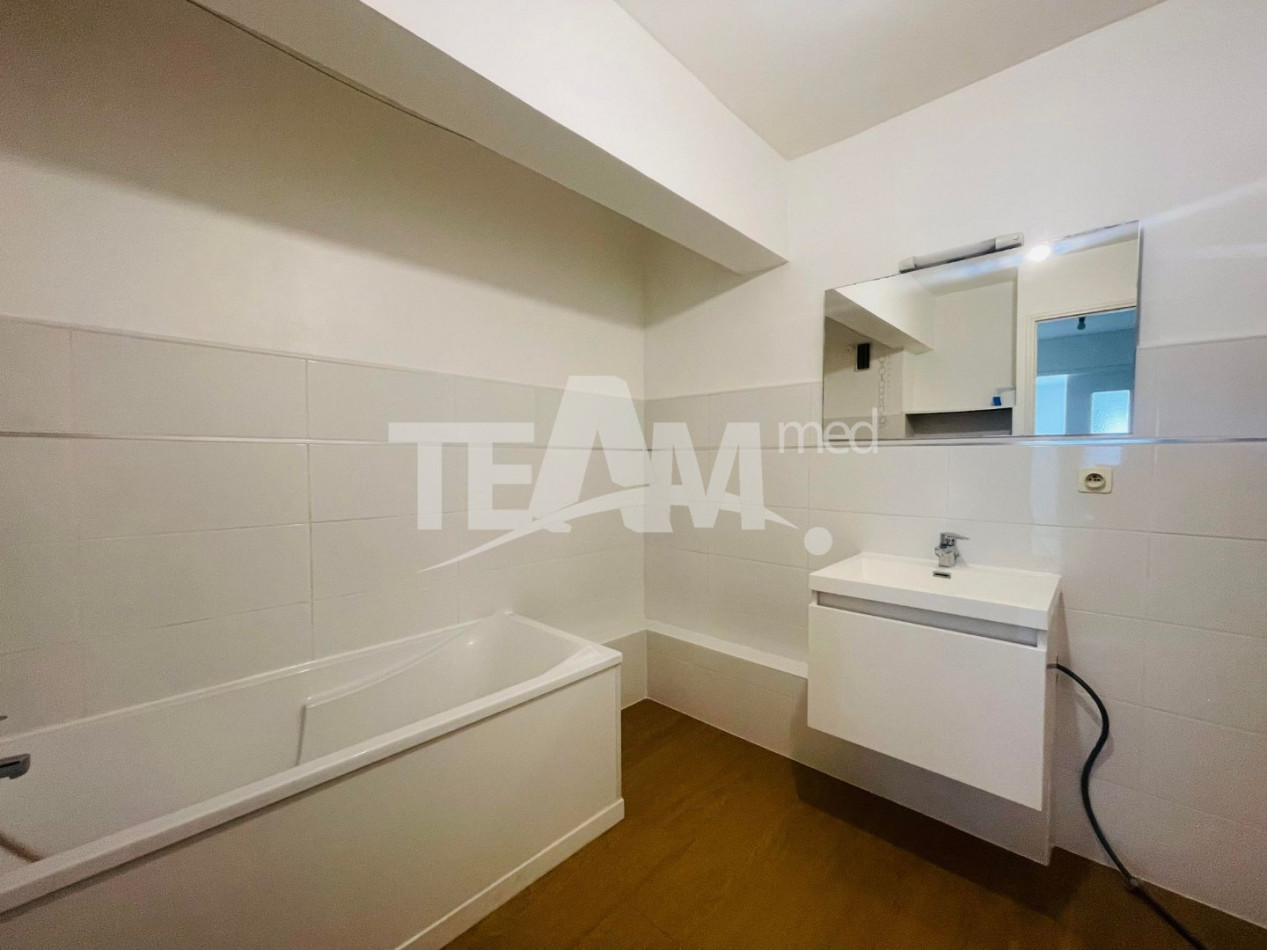 location Appartement Sete - Photo 7