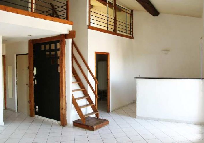 for rent Appartement Meze
