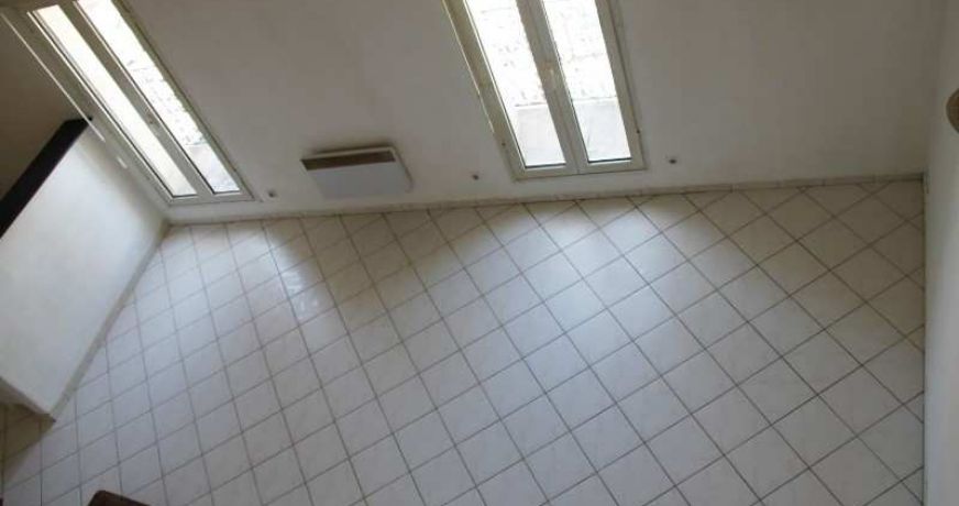 location Appartement Meze