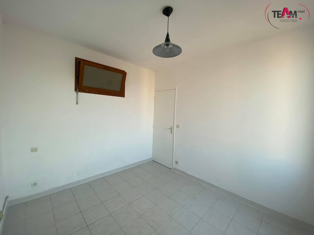 location Appartement Sete - Photo 6