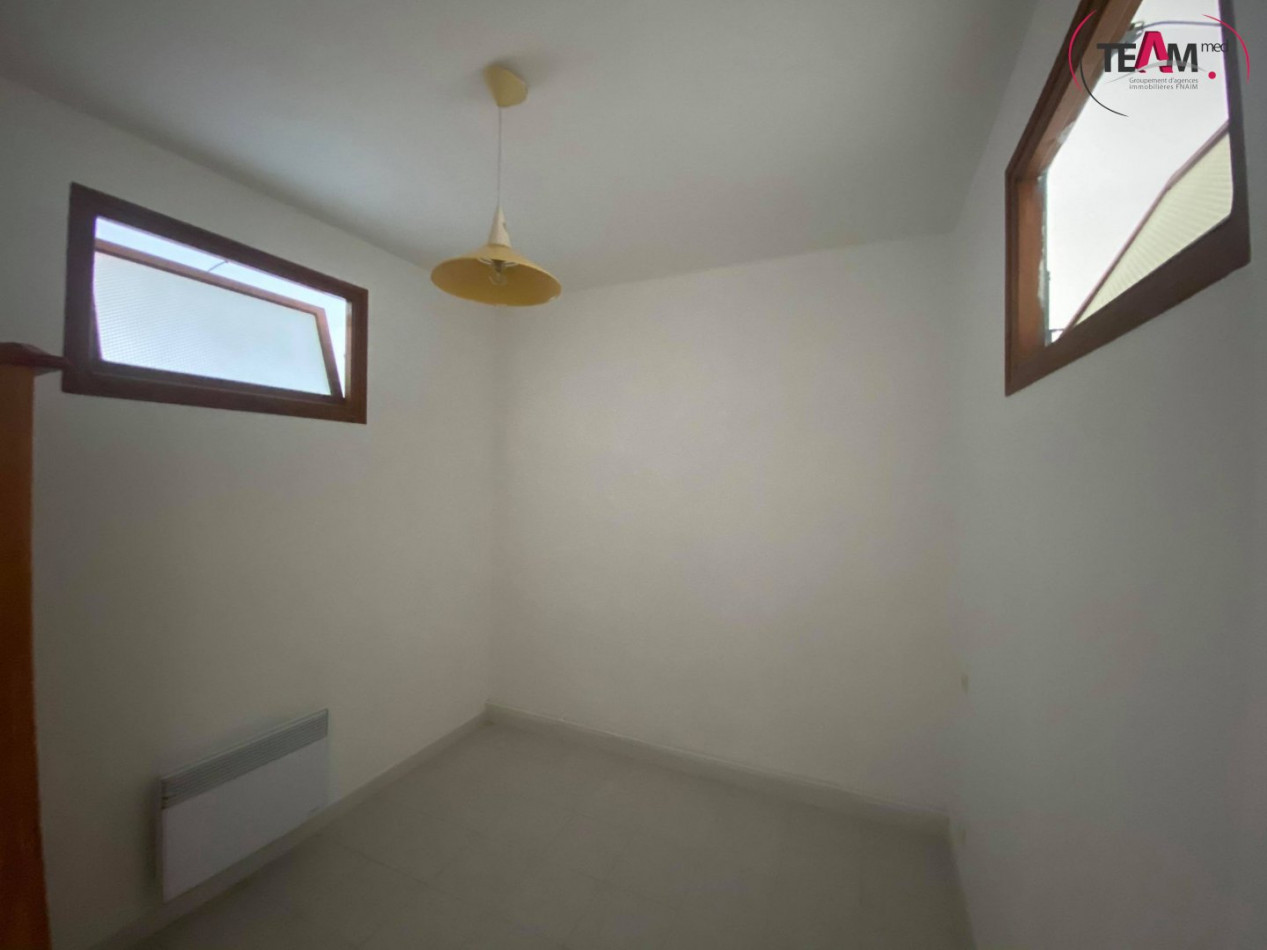 location Appartement Sete - Photo 7
