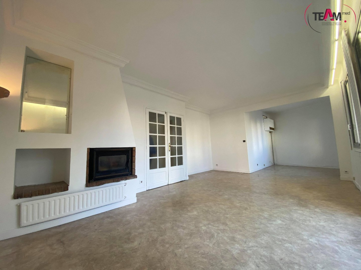location Appartement Sete - Photo 3