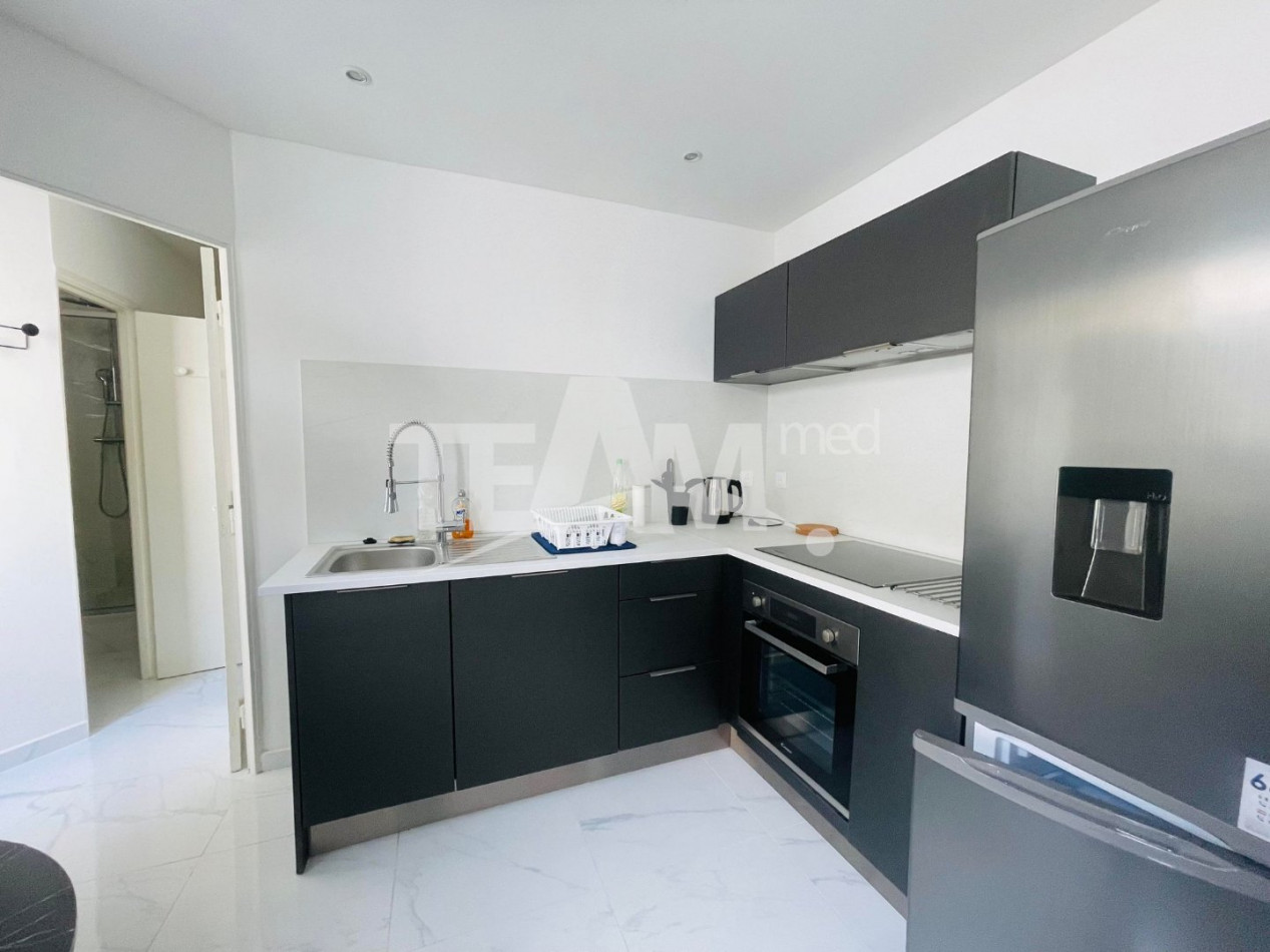 letting Appartement rénové Sete - Photo 3