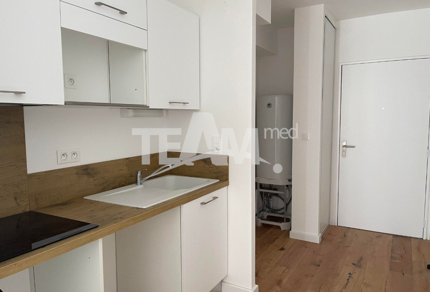 location Appartement rénové Sete - Photo 5