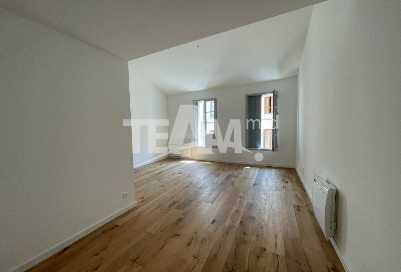 location Appartement rénové Sete - Photo 2