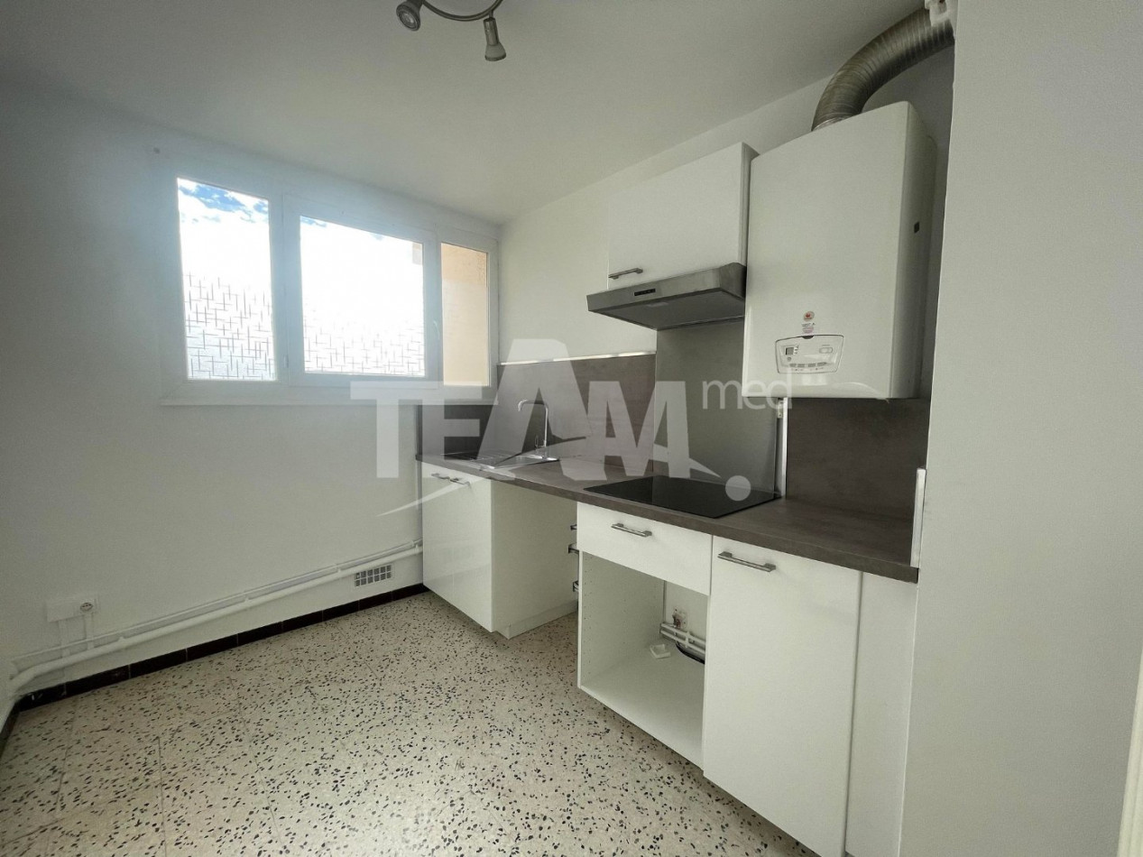 location Appartement Sete - Photo 2