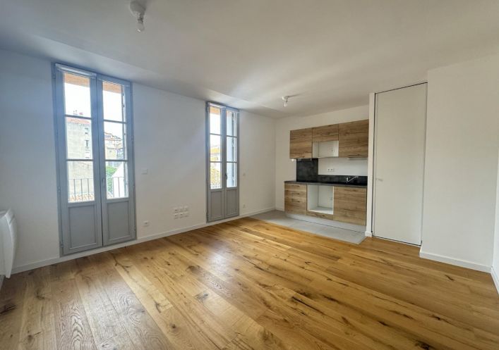 for rent Appartement Sete