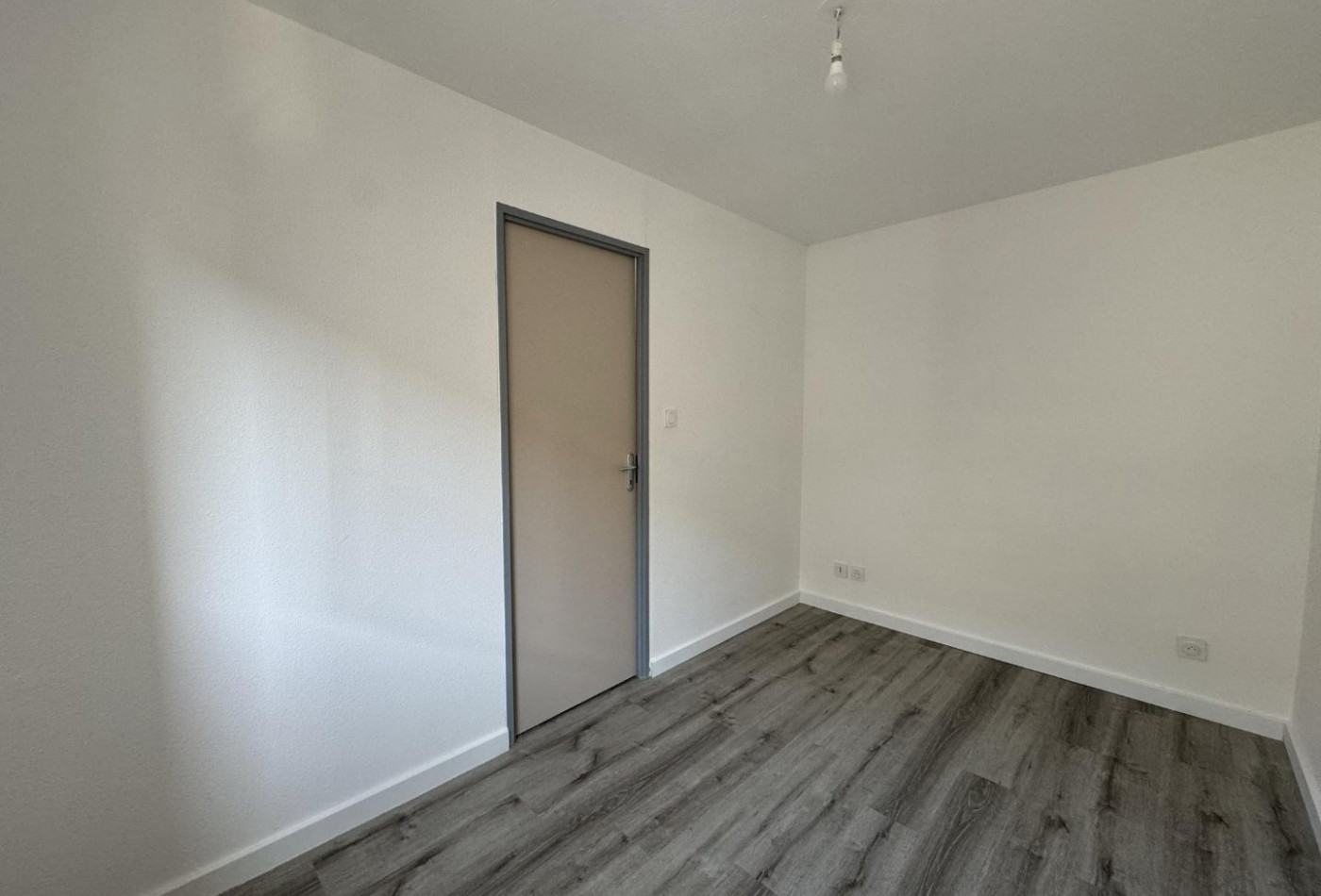 location Appartement Sete - Photo 4