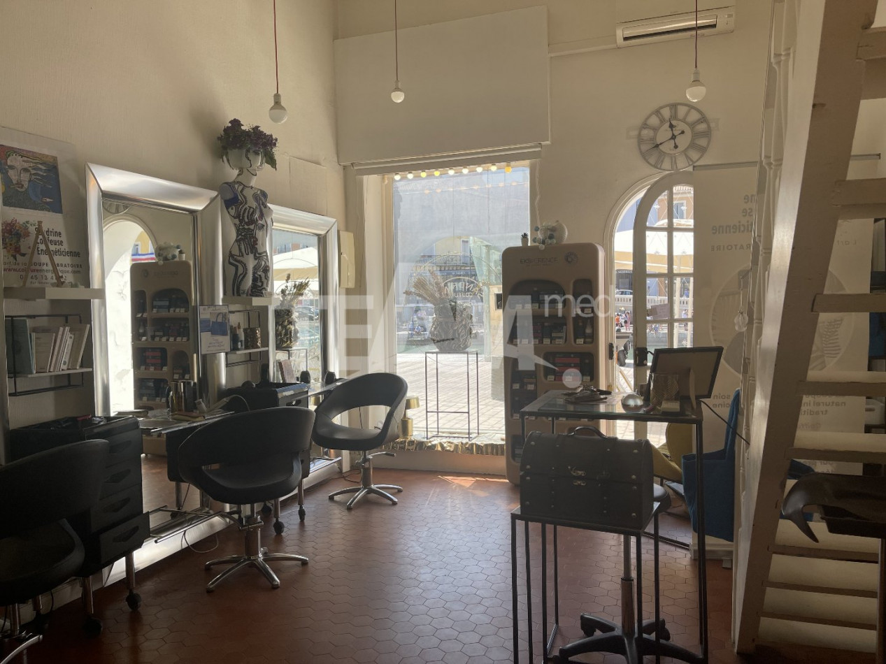 à vendre Salon de coiffure Sete - Photo 1