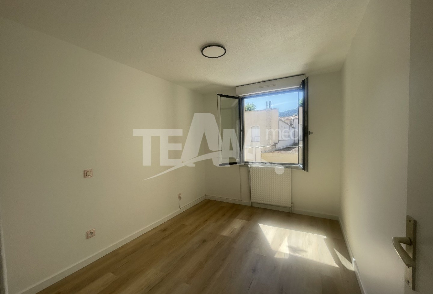 location Appartement Sete - Photo 7