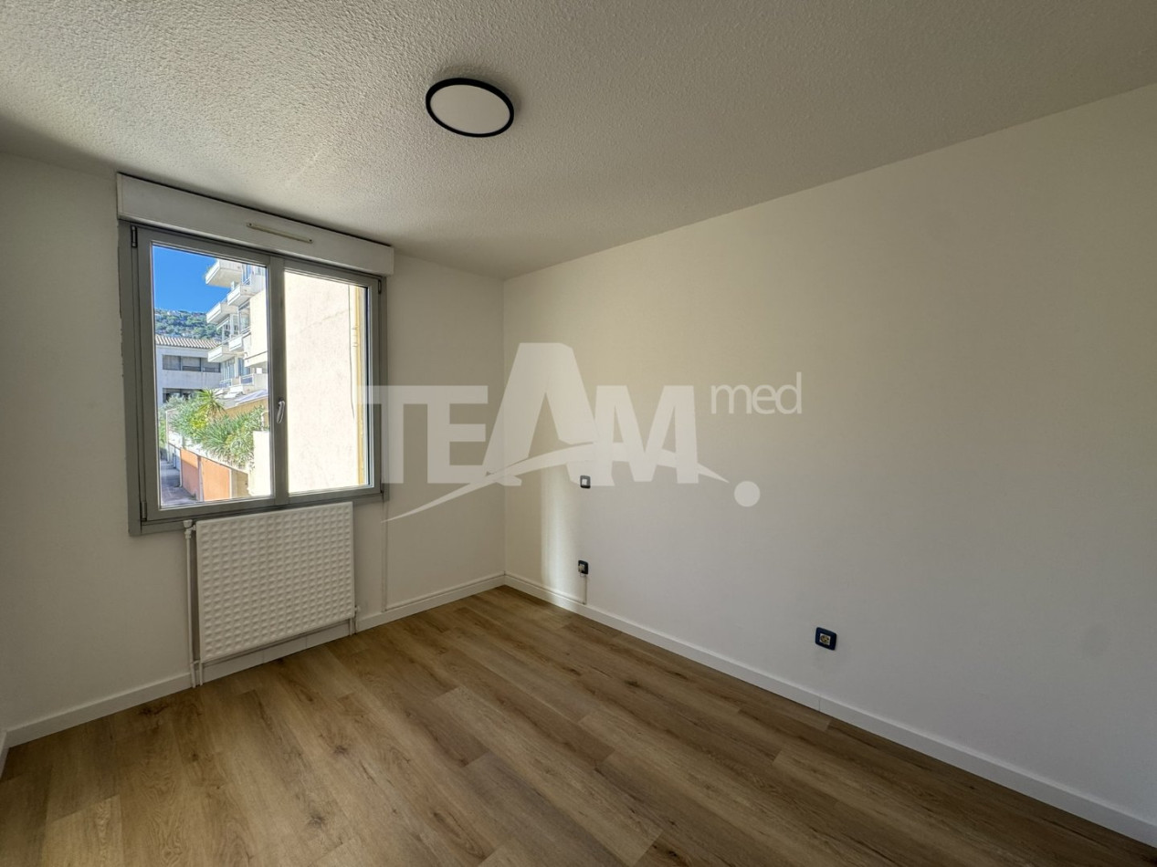 location Appartement Sete - Photo 8