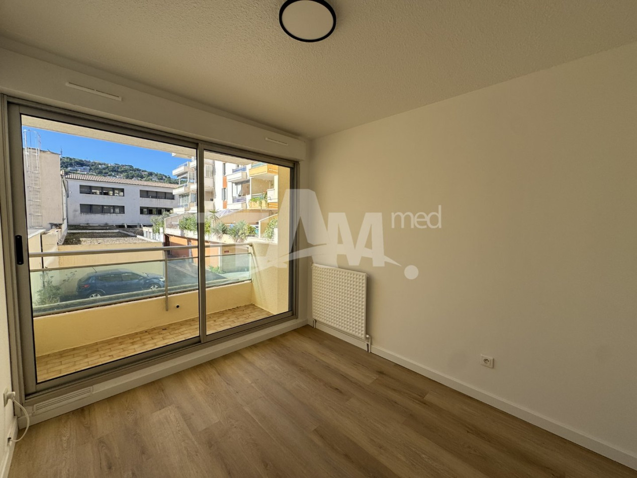 location Appartement Sete - Photo 10